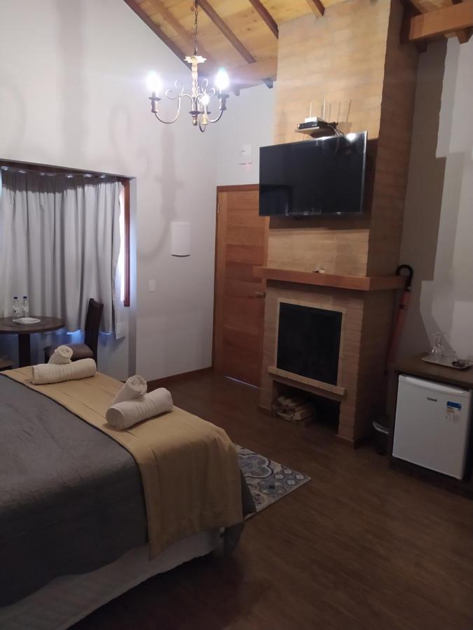 Lodge Alto Dos Pinheiros *